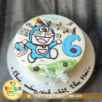  Bánh kem vẽ Doraemon xách cặp nốt nhạc tặng con Thu Hoài